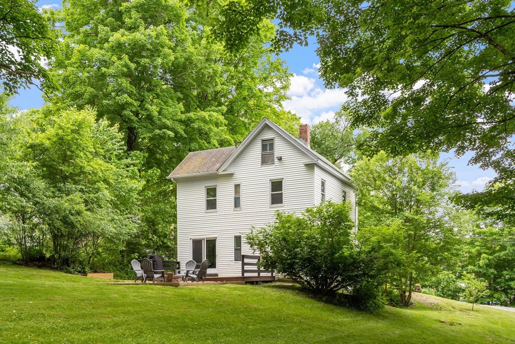 13 Windmill Hill Road Groton, MA 01450 - Photo 4 of 38