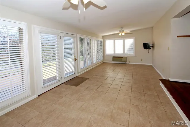 $579,000 | 500 Beaucaire Drive, Warson Woods, MO 63122