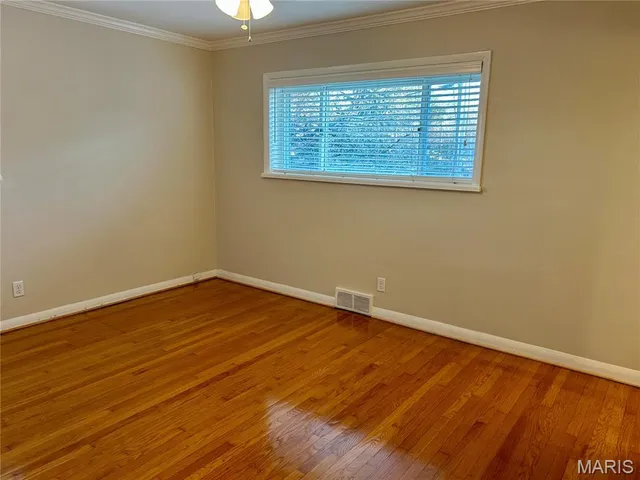 $579,000 | 500 Beaucaire Drive, Warson Woods, MO 63122