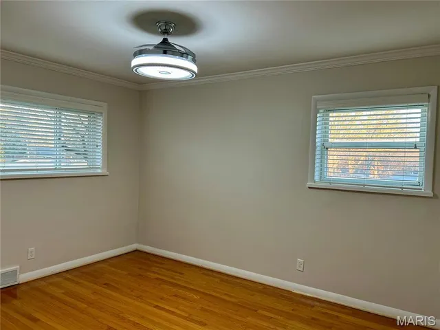 $579,000 | 500 Beaucaire Drive, Warson Woods, MO 63122