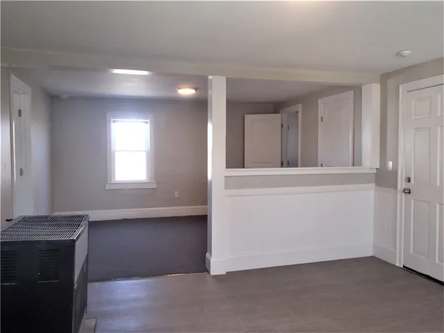 $1,650 | 217 State Street, Unit 3F, Bristol, RI 02809