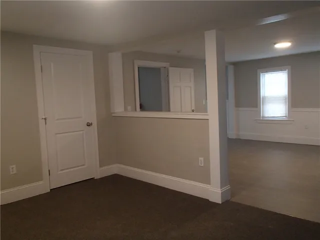 $1,650 | 217 State Street, Unit 3F, Bristol, RI 02809