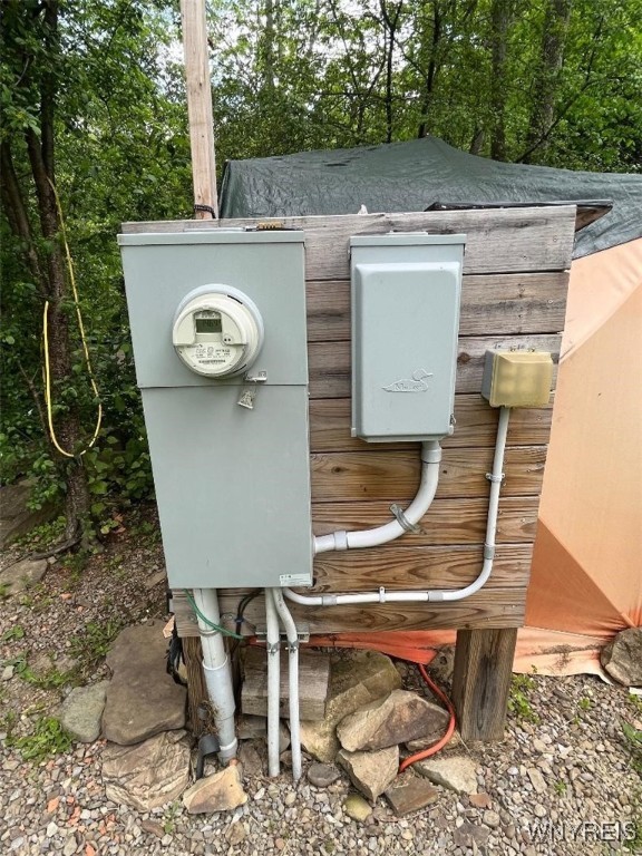 7651 New Hudson Road New Hudson, NY 14717 - Photo 16 of 21