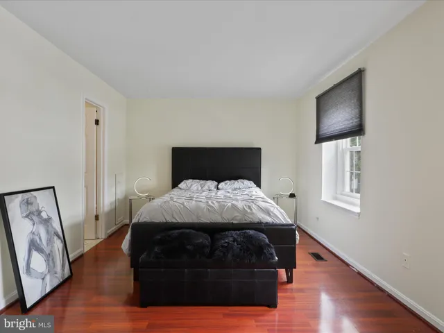 $489,950 | 8068 Dulciana Court, Springfield, VA 22153