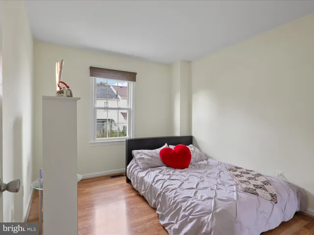 $489,950 | 8068 Dulciana Court, Springfield, VA 22153