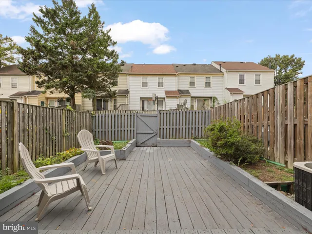 $489,950 | 8068 Dulciana Court, Springfield, VA 22153