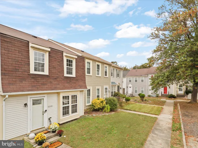 $489,950 | 8068 Dulciana Court, Springfield, VA 22153