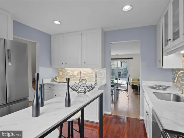 $489,950 | 8068 Dulciana Court, Springfield, VA 22153