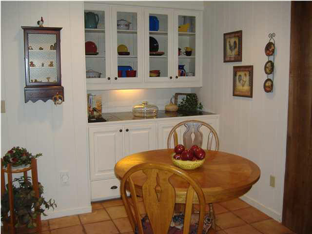 101 Swallow Drive Brandon, MS 39047 - Photo 12 of 21 Breakfast area