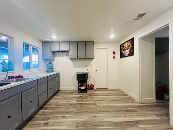 $330,000 | 2038 Tulsa Street, Modesto, CA 95358