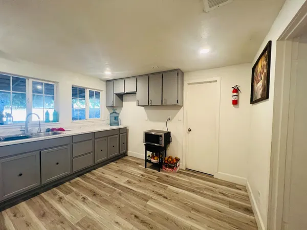 $330,000 | 2038 Tulsa Street, Modesto, CA 95358