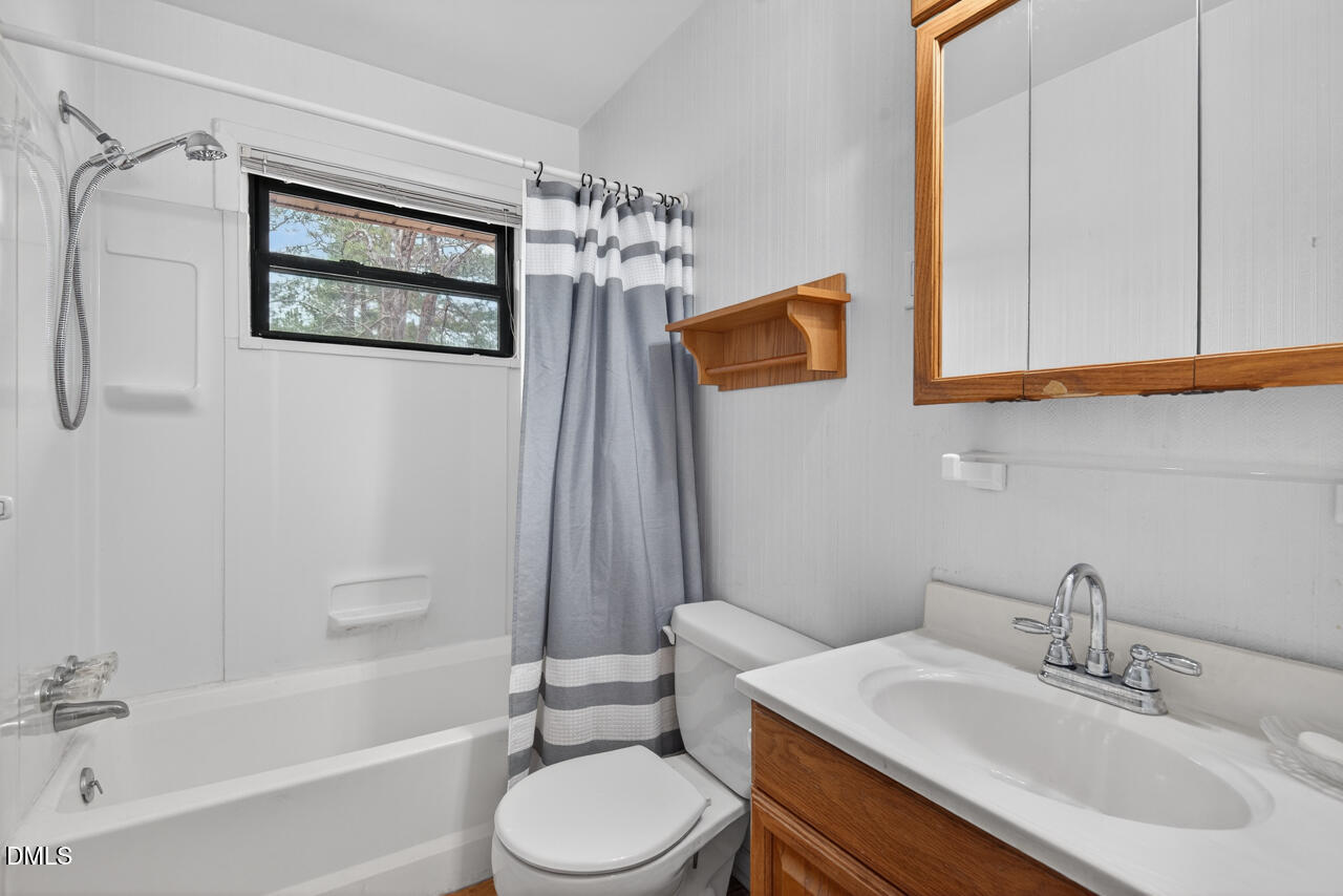 622 Lynn Road Durham, NC 27703 - Photo 14 of 22 25