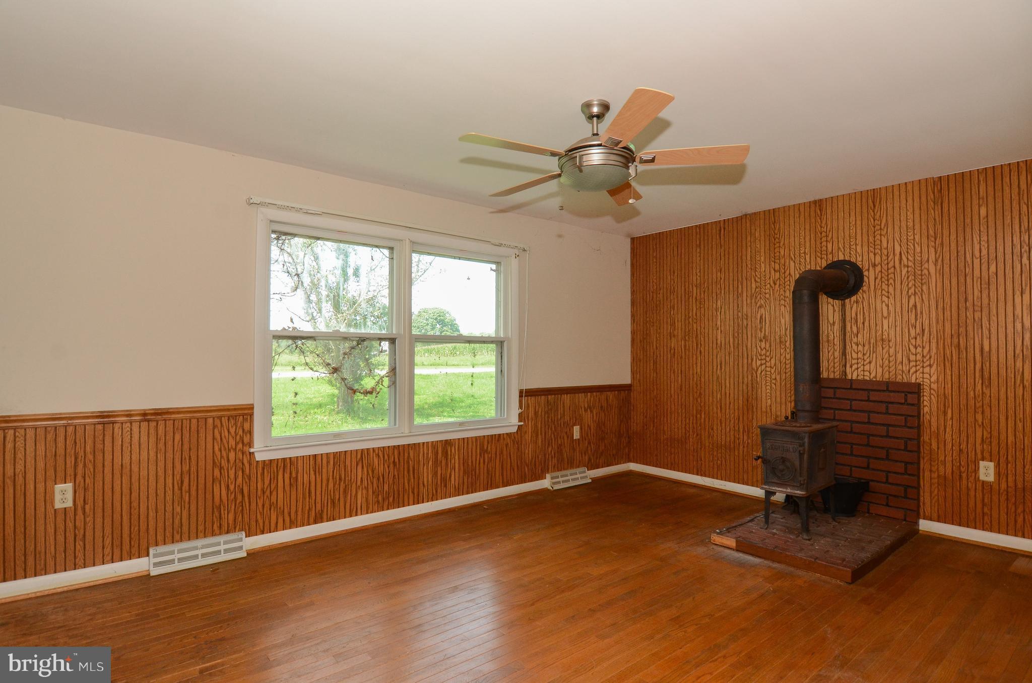 3127 Traceys Store Road Parkton, MD 21120 - Photo 19 of 23 Bedroom