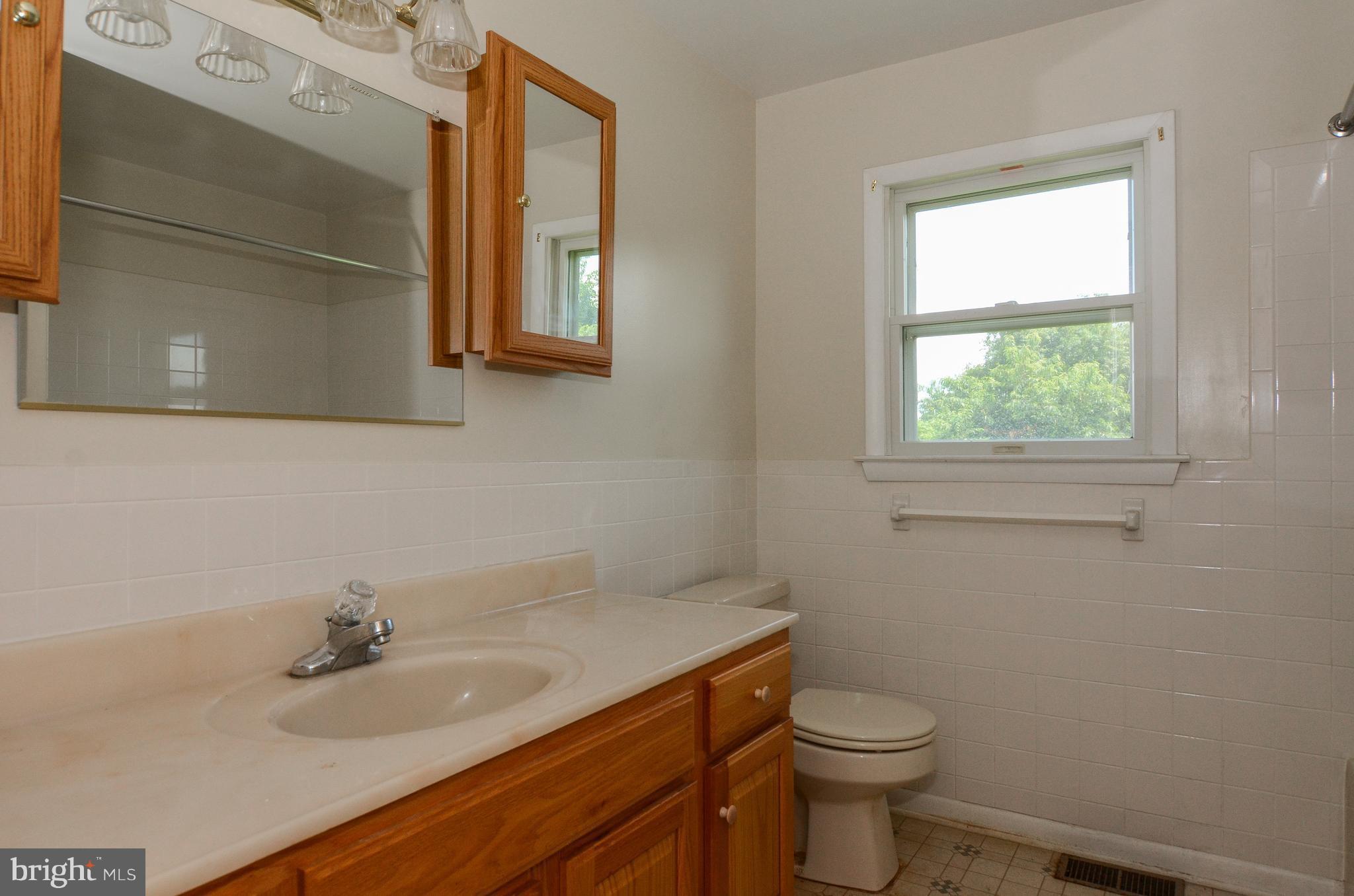 3127 Traceys Store Road Parkton, MD 21120 - Photo 21 of 23 Bath