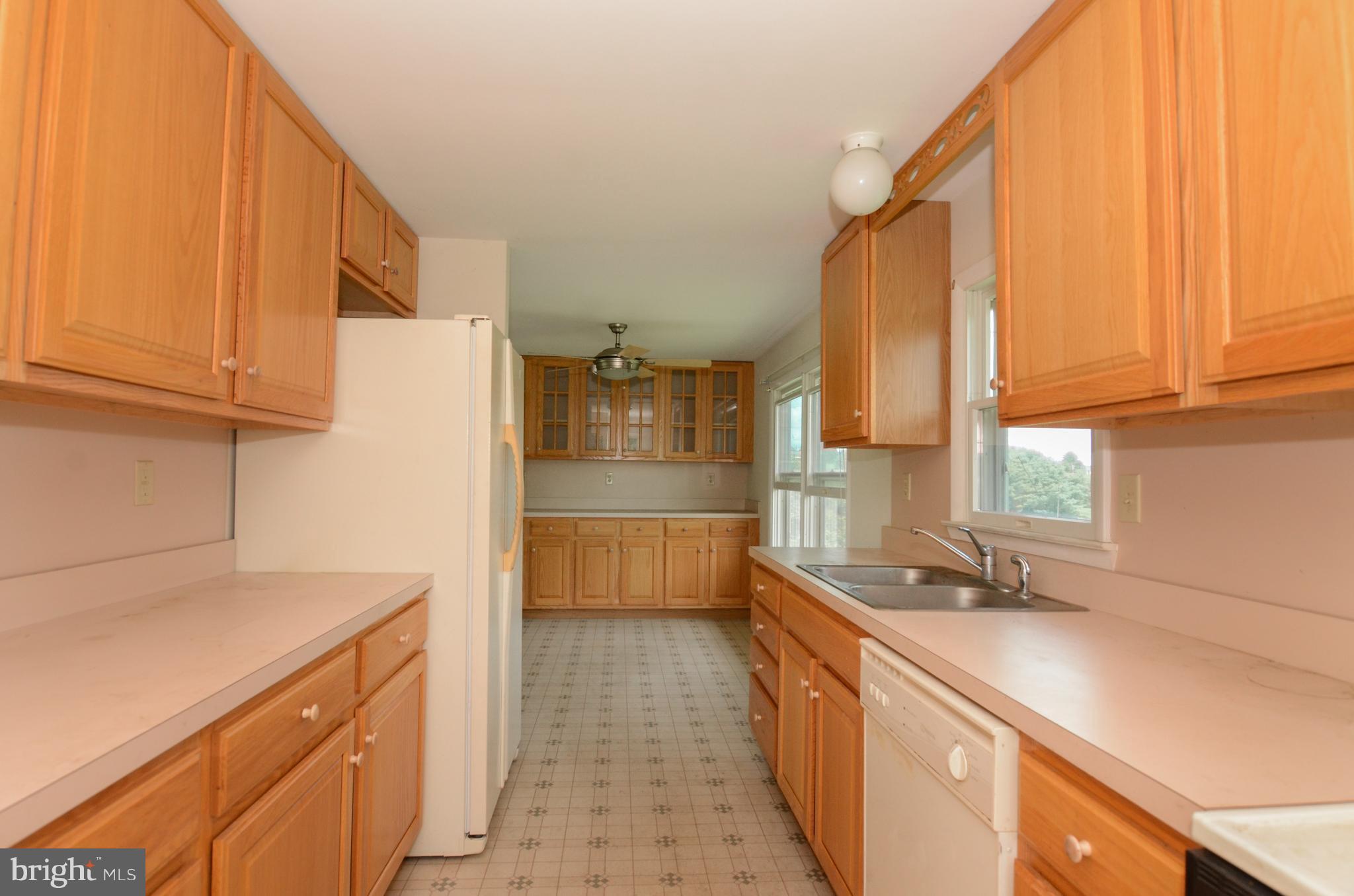 3127 Traceys Store Road Parkton, MD 21120 - Photo 7 of 23 Kitchen