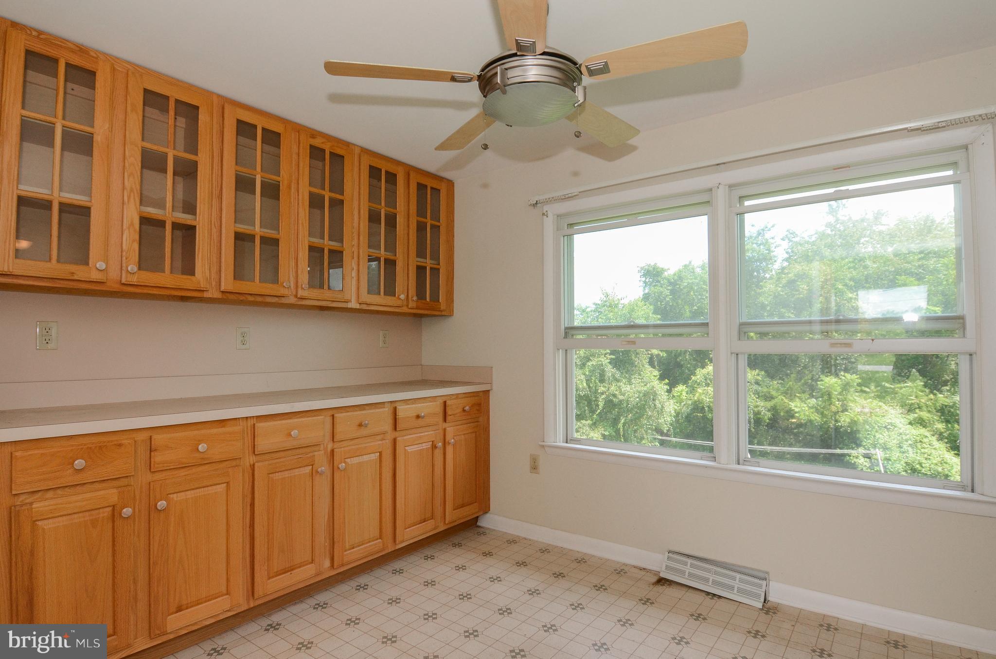 3127 Traceys Store Road Parkton, MD 21120 - Photo 9 of 23 Dining Room