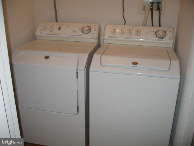 3310 Pendleton Drive Silver Spring, MD 20902 - Photo 9 of 14 Washer/Dryer