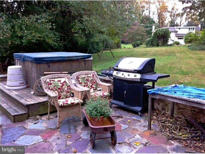1074 Delene Road Rydal, PA 19046 - Photo 12 of 16 Patio