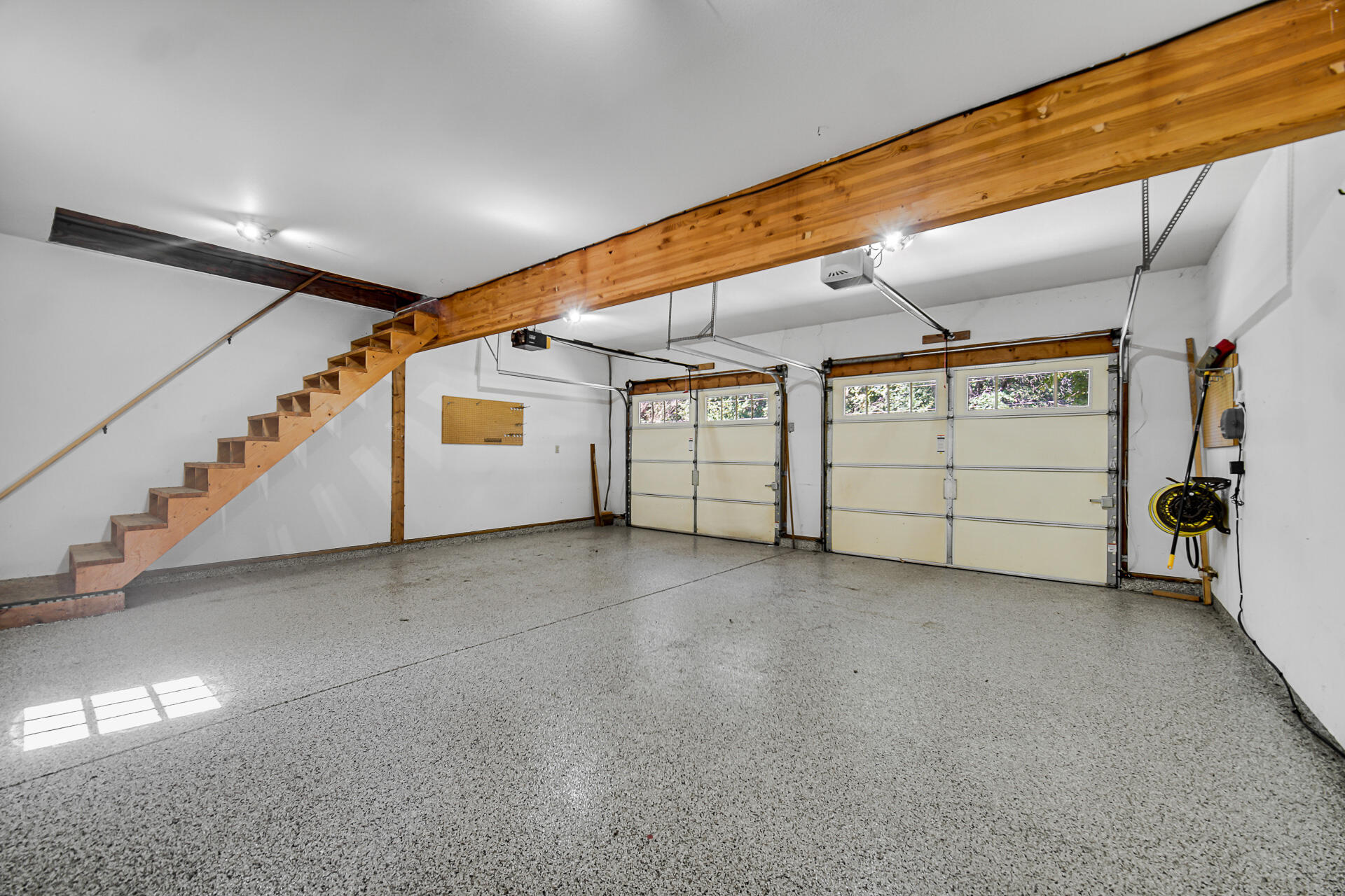 118 South Smoke Road Kouts, IN 46347 - Photo 16 of 19 1920x1280