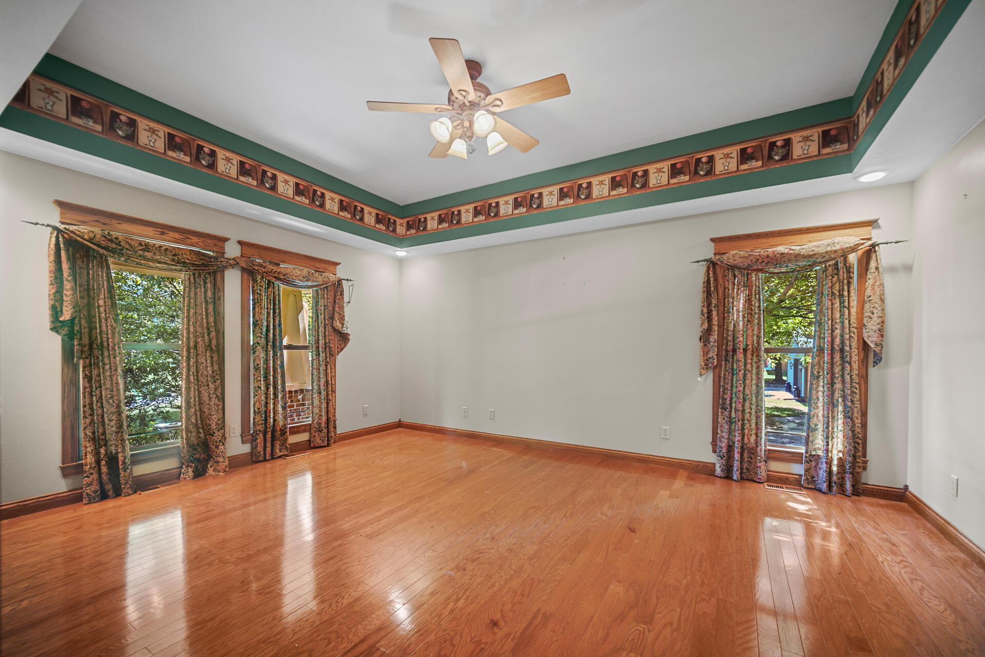 118 South Smoke Road Kouts, IN 46347 - Photo 9 of 19 1920x1280