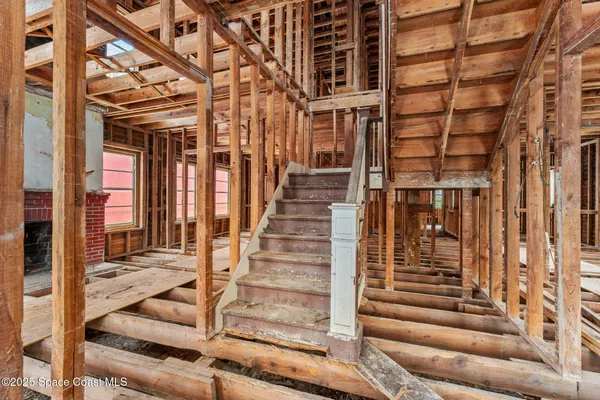 $1,300,000 | 814 East New Haven Avenue, Melbourne, FL 32901