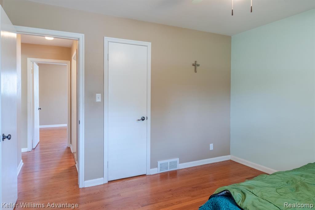 33401 Defour Drive Sterling Heights, MI 48310 - Photo 25 of 38