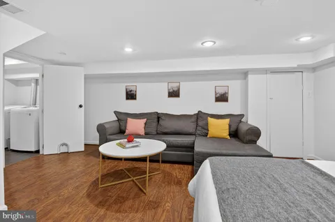 $979,000 | 510 12th Street Northeast, Washington, DC 20002