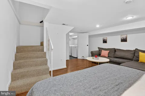 $979,000 | 510 12th Street Northeast, Washington, DC 20002