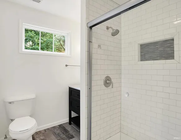 $2,900 | 1604 East University Street, Bloomington, IN 47401