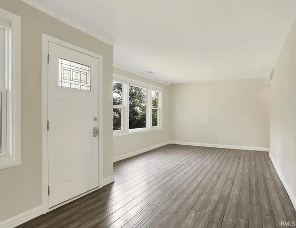 $2,900 | 1604 East University Street, Bloomington, IN 47401