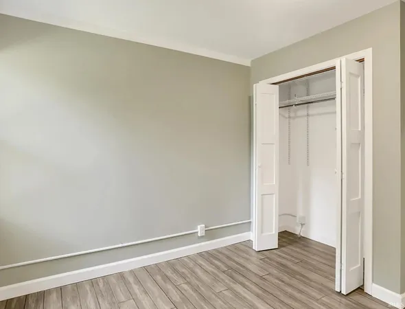 $2,900 | 1604 East University Street, Bloomington, IN 47401