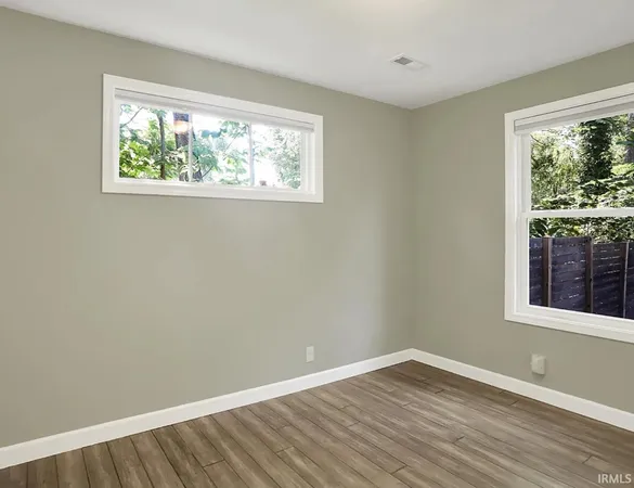 $2,900 | 1604 East University Street, Bloomington, IN 47401