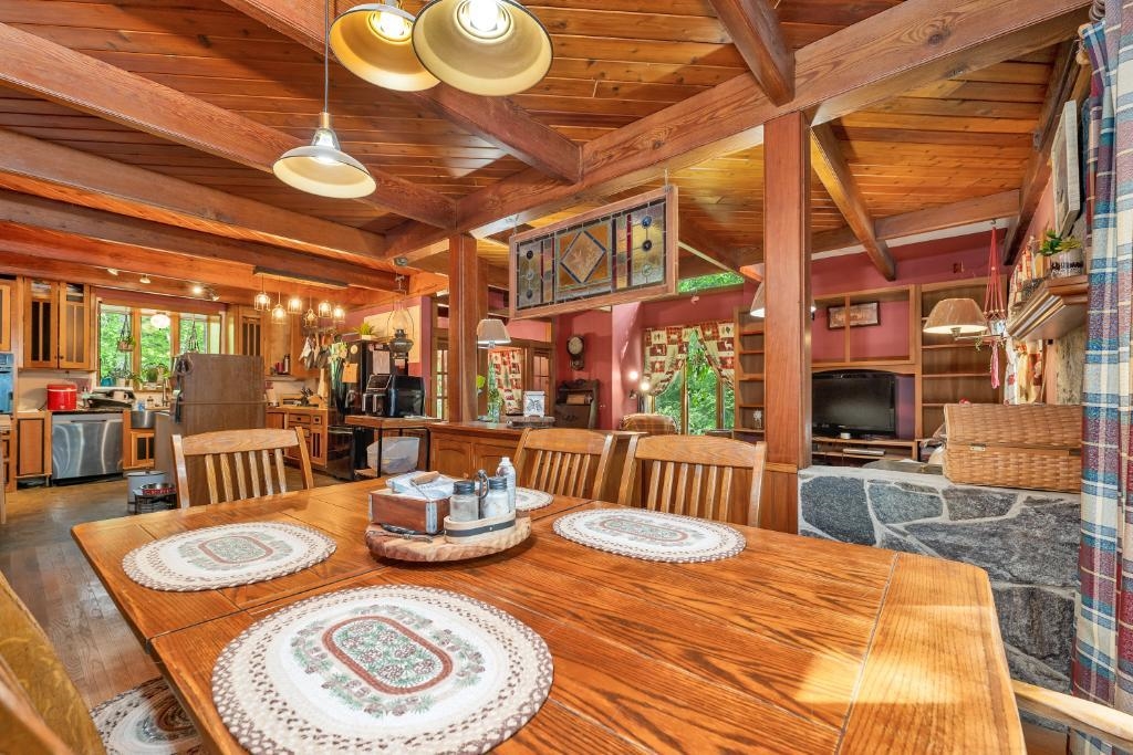 11 Bonney Shores Road Meredith, NH 03253 - Photo 17 of 60