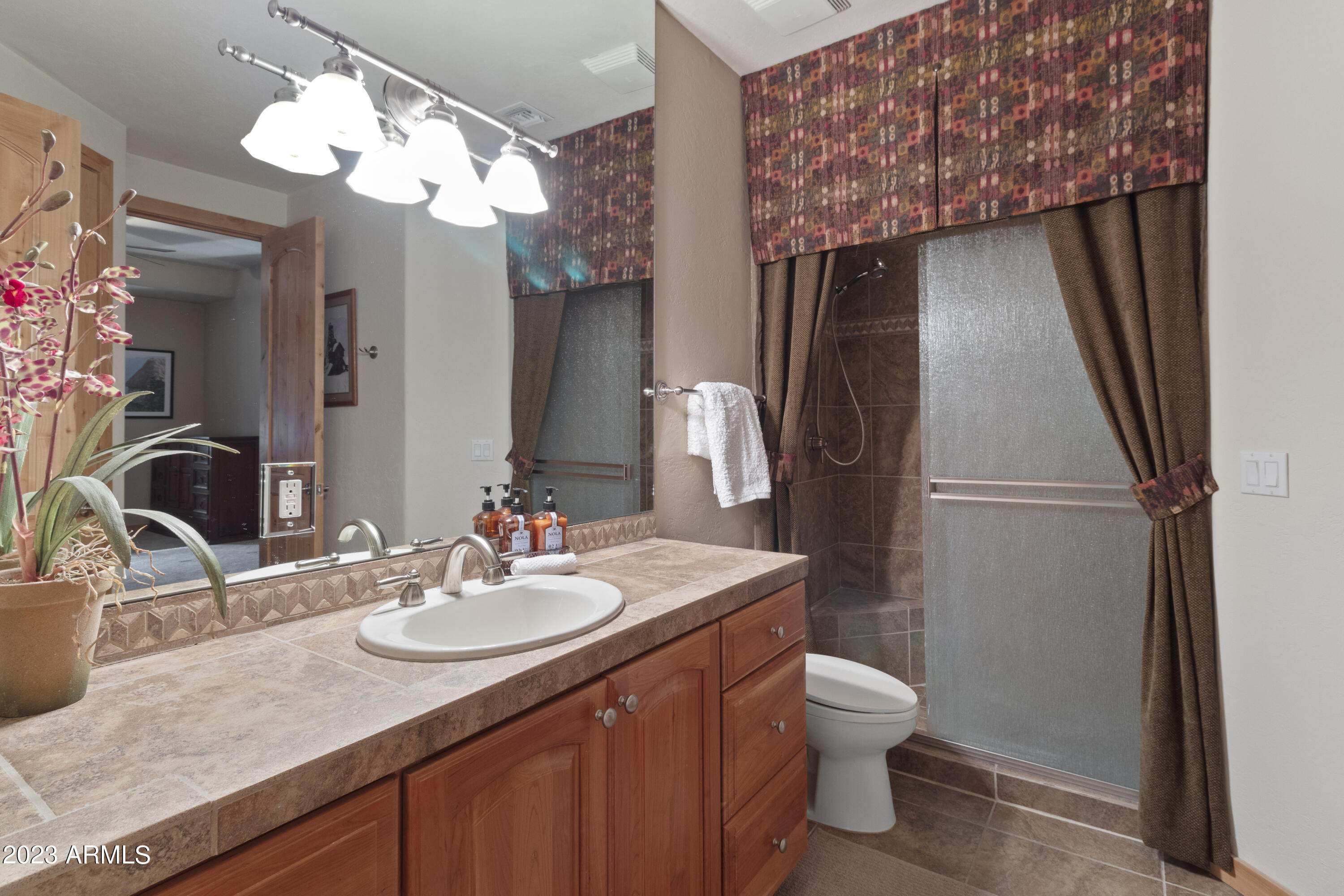 3401 West Falling Leaf Road Show Low, AZ 85901 - Photo 51 of 63 49