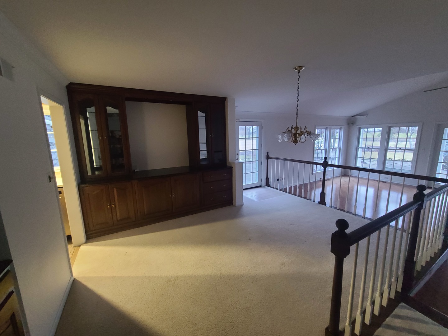 630 Greenview Road Itasca, IL 60143 - Photo 3 of 15 a view of livingroom with furniture and staircase