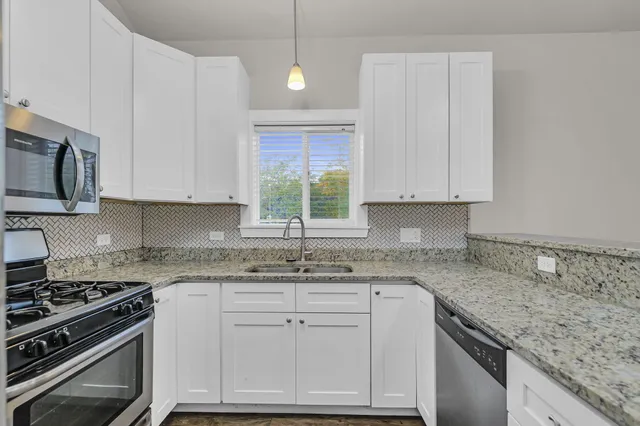 $374,900 | 6504 235th Avenue, Paddock Lake, WI 53168