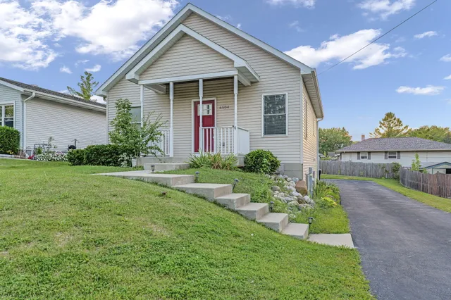 $374,900 | 6504 235th Avenue, Paddock Lake, WI 53168