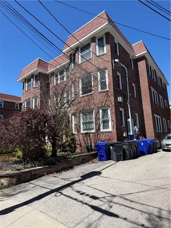 $3,250 | 132 Elton Street, Providence, RI 02906