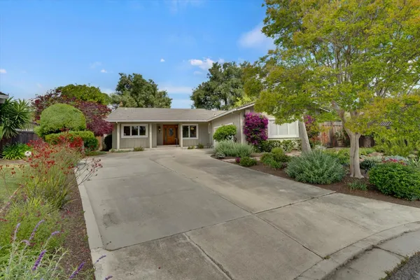 $3,288,000 | 18967 Palo Oaks Court, Saratoga, CA 95070
