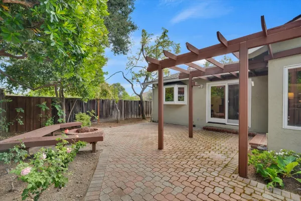 $3,288,000 | 18967 Palo Oaks Court, Saratoga, CA 95070