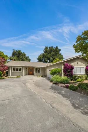 $3,288,000 | 18967 Palo Oaks Court, Saratoga, CA 95070