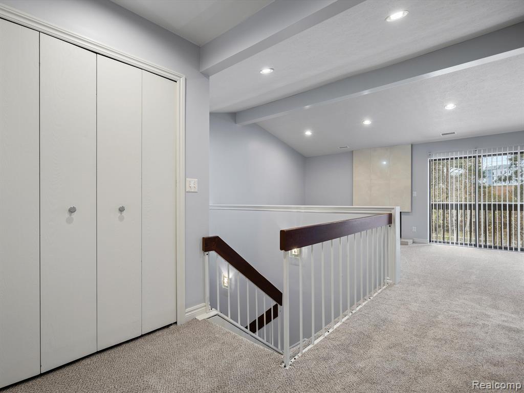 24393 Evergreen Road Southfield, MI 48075 - Photo 7 of 22
