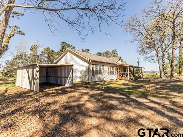 495 Wilcox Drive Rusk, TX 75785 - Photo 3 of 36