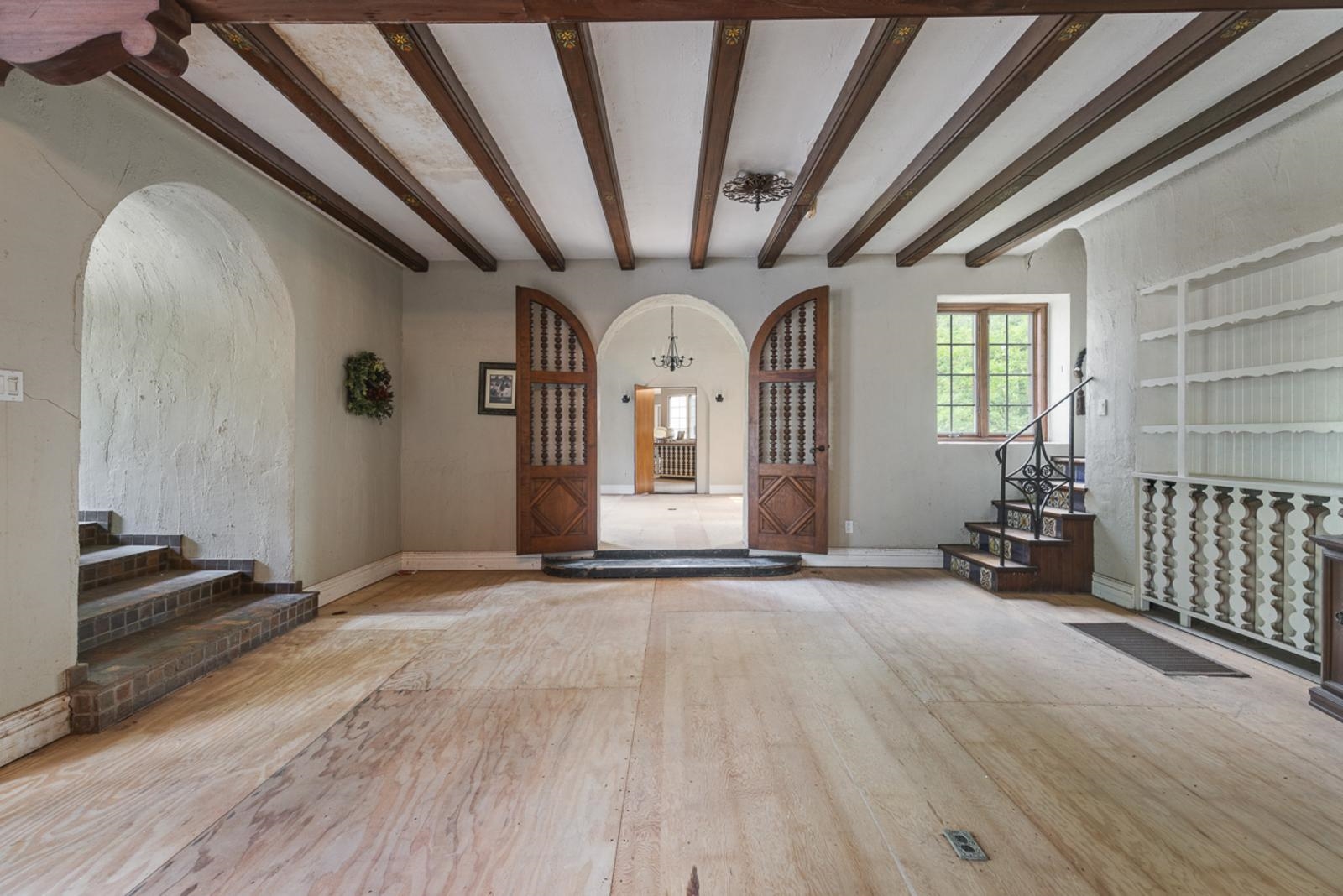1511 West Demeter Drive Freeport, IL 61032 - Photo 11 of 78 a view of empty room with wooden floor and fan