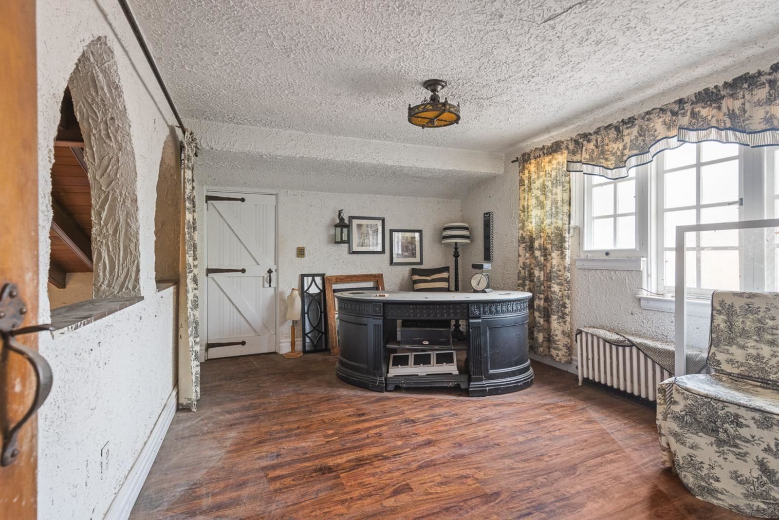 1511 West Demeter Drive Freeport, IL 61032 - Photo 22 of 78 a living room with furniture and a fireplace