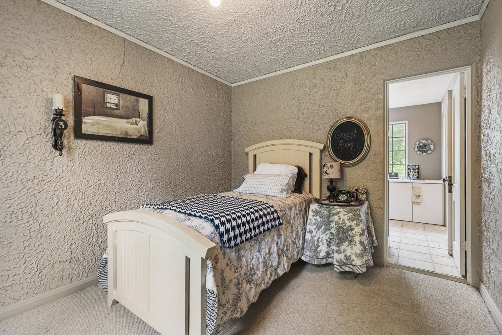 1511 West Demeter Drive Freeport, IL 61032 - Photo 34 of 78