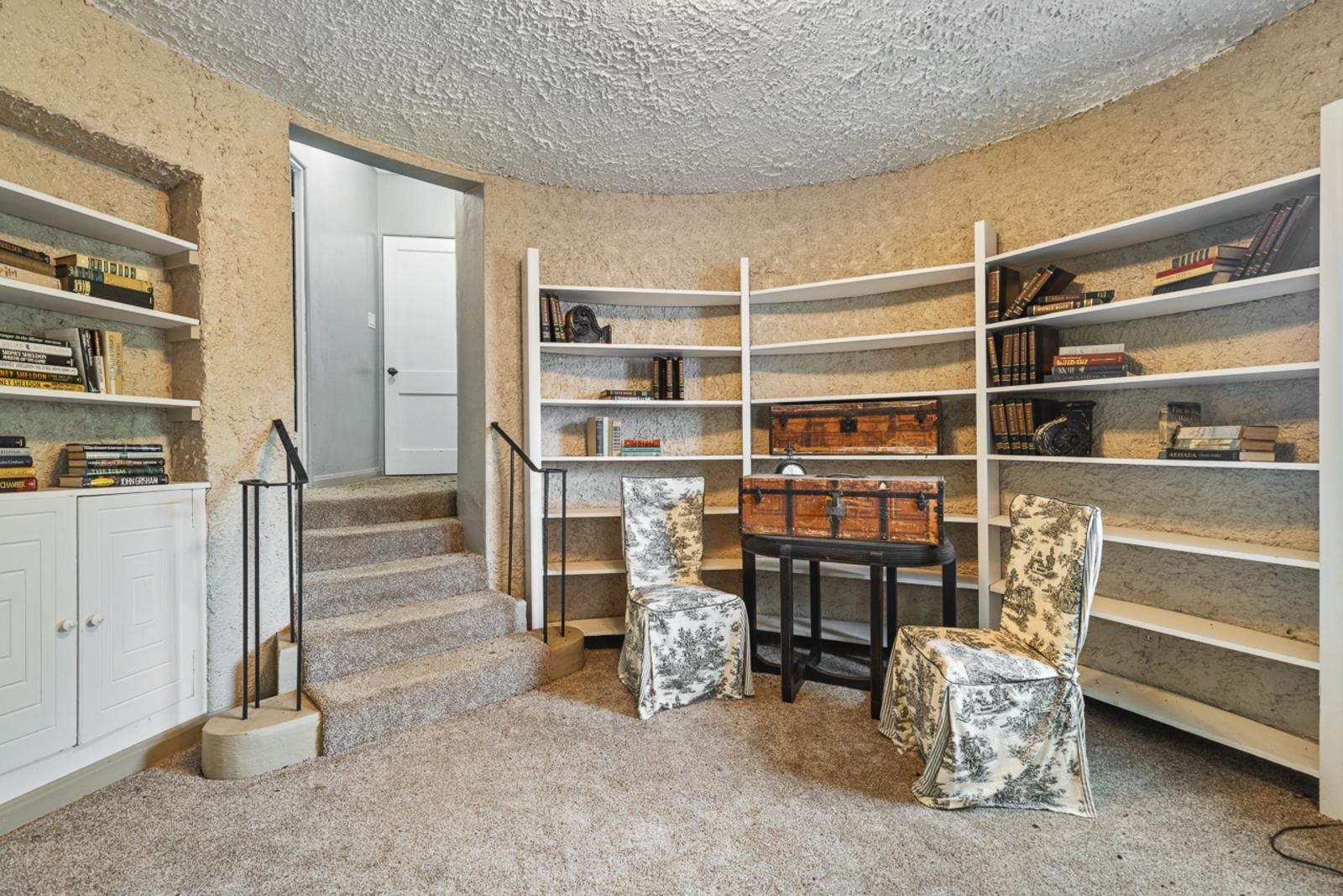 1511 West Demeter Drive Freeport, IL 61032 - Photo 60 of 78 a view of an empty room with empty shelves