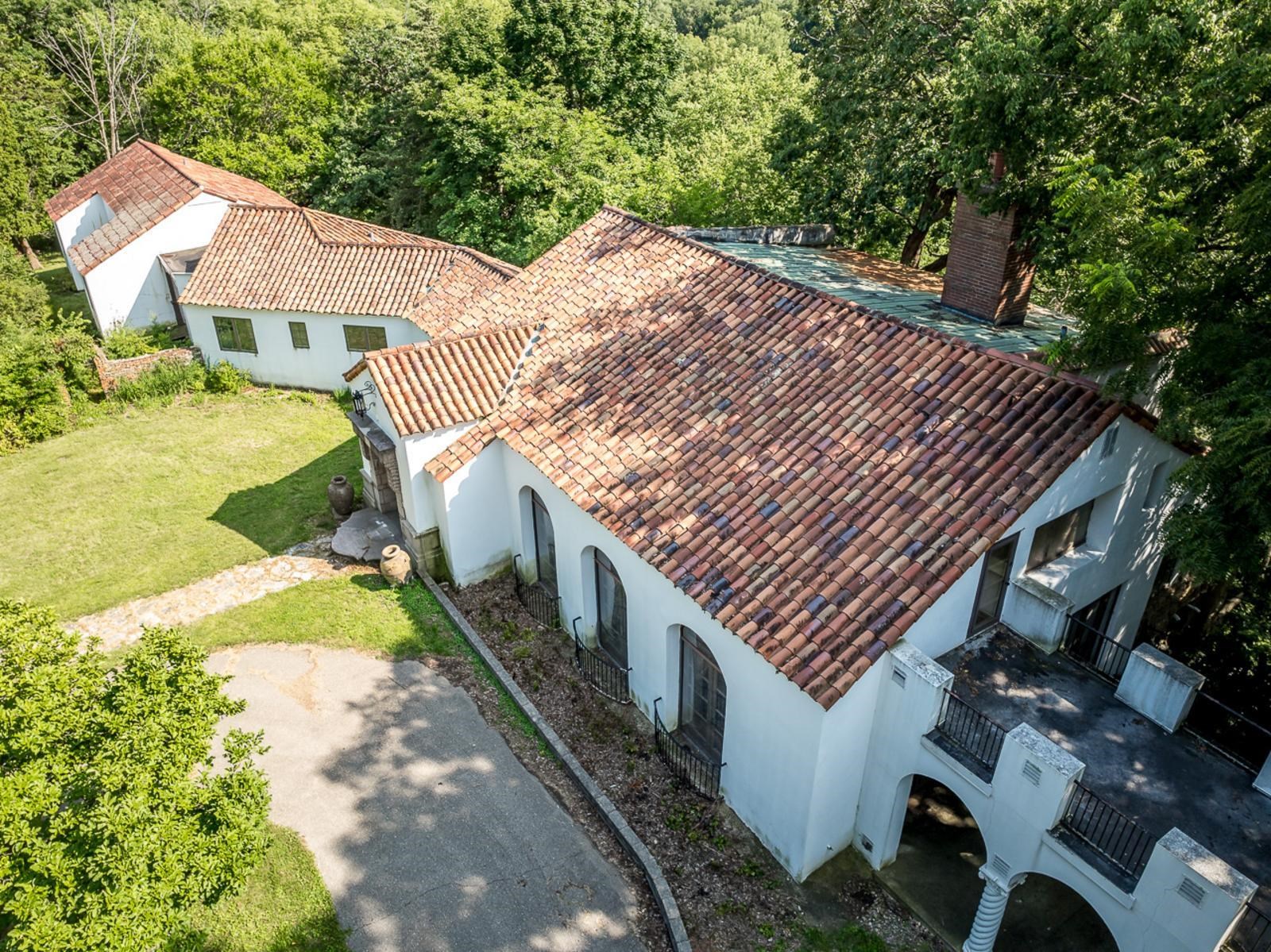 1511 West Demeter Drive Freeport, IL 61032 - Photo 75 of 78 a view of a house with a yard