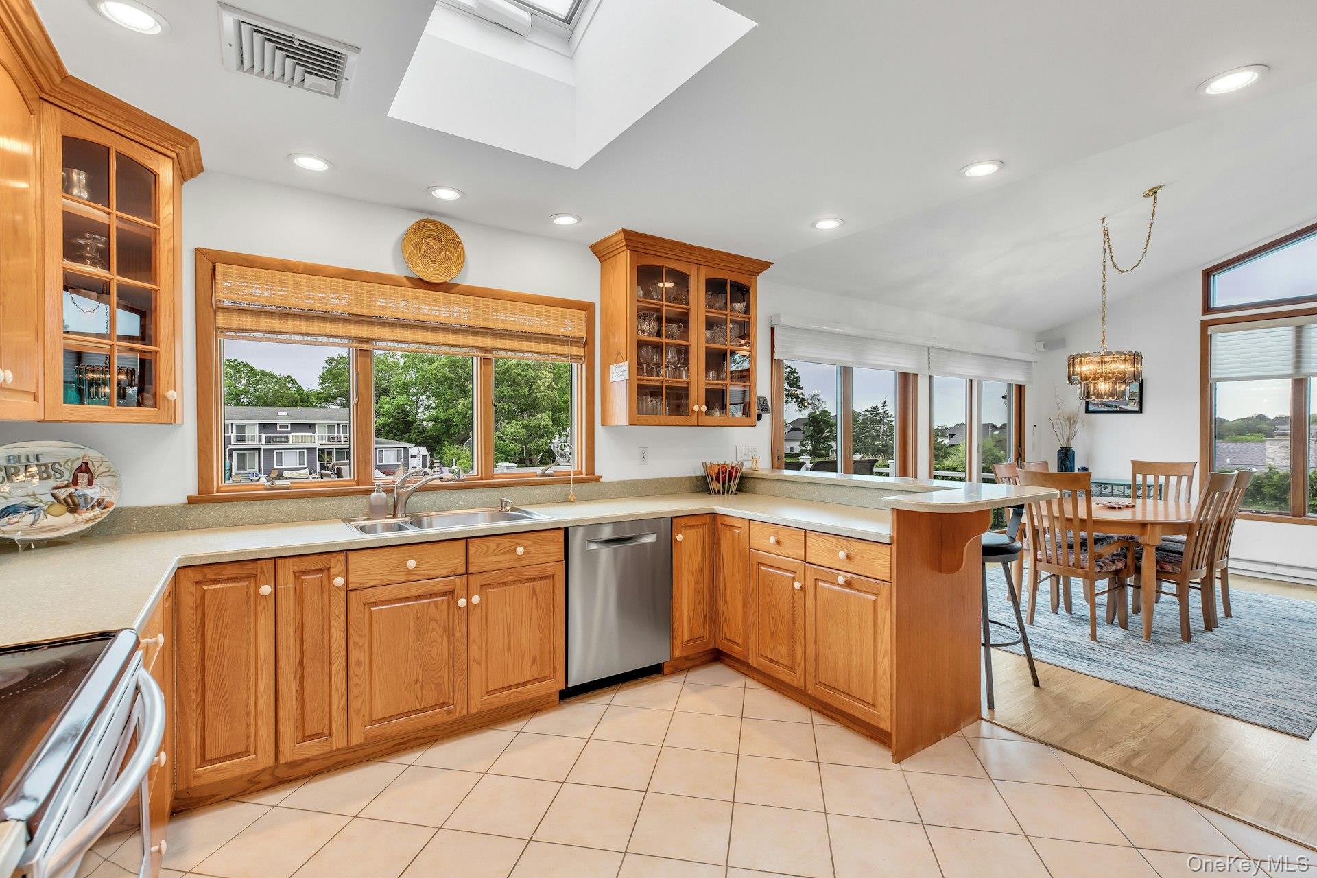 6 Mill Pond Road Hampton Bays, NY 11946 - Photo 11 of 38