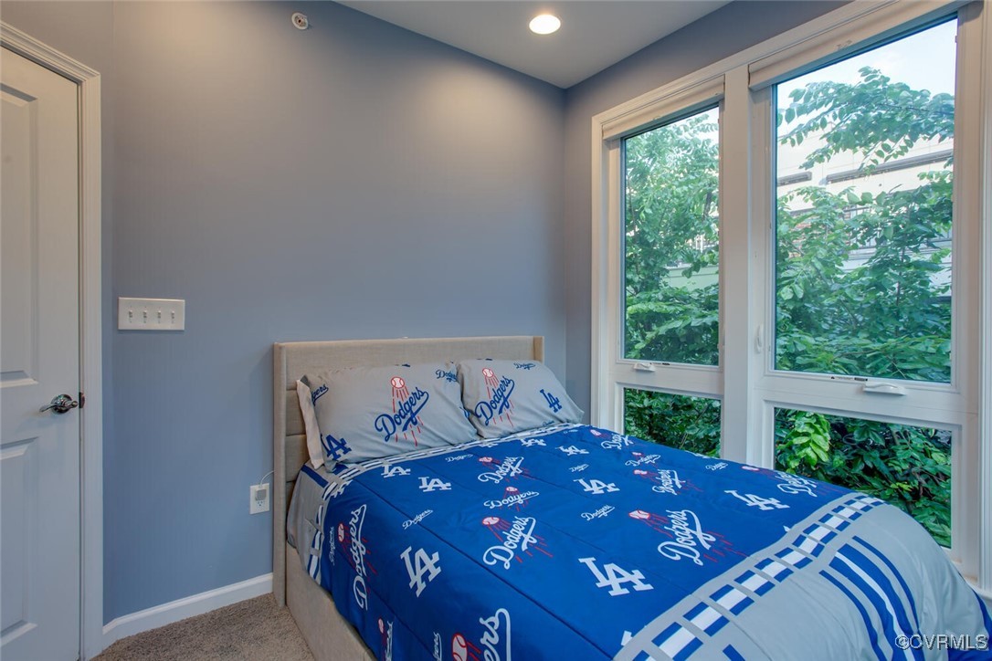 447 Nottoway Walk Alexandria, VA 22304 - Photo 22 of 49 Bedroom featuring baseboards and carpet flooring